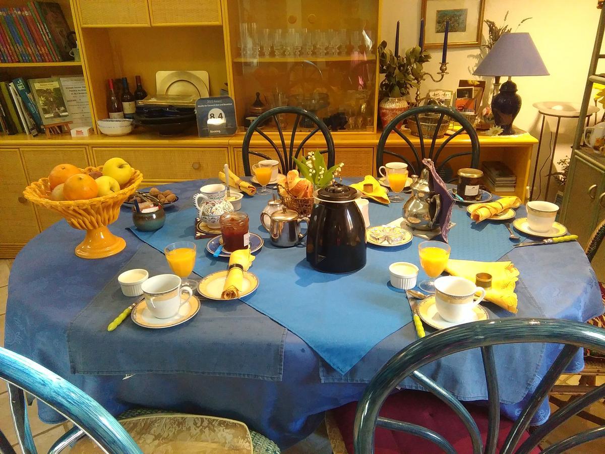 Moulin De Cornevis Bed And Breakfast พริวาส ภายนอก รูปภาพ